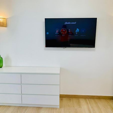 Vista Mar Apartment ตอร์เรโมลิโนส ภายนอก รูปภาพ