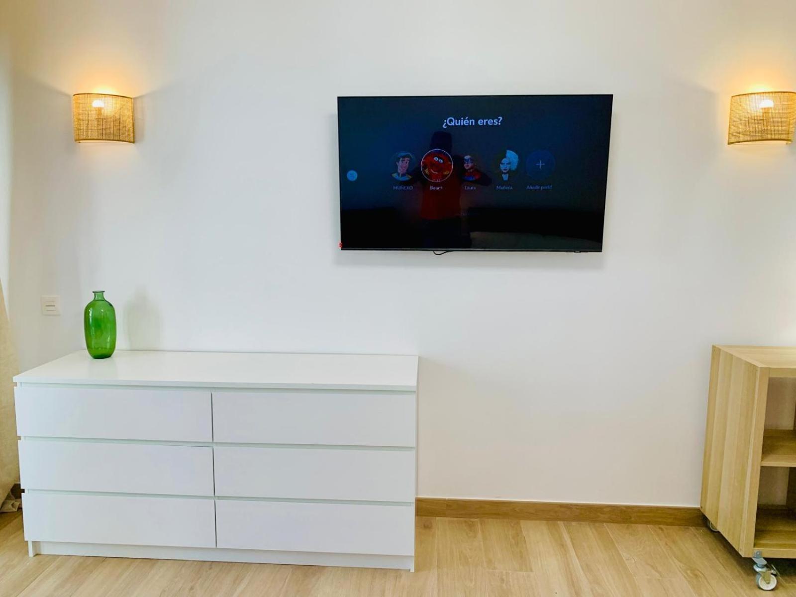Vista Mar Apartment ตอร์เรโมลิโนส ภายนอก รูปภาพ