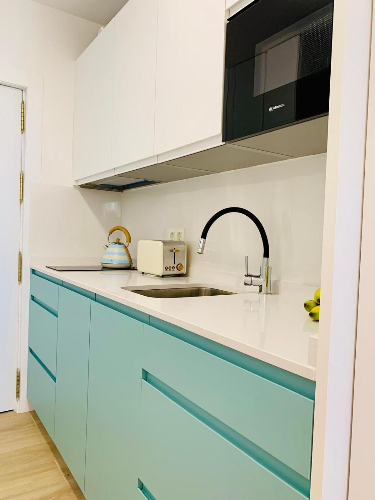 Vista Mar Apartment ตอร์เรโมลิโนส ภายนอก รูปภาพ