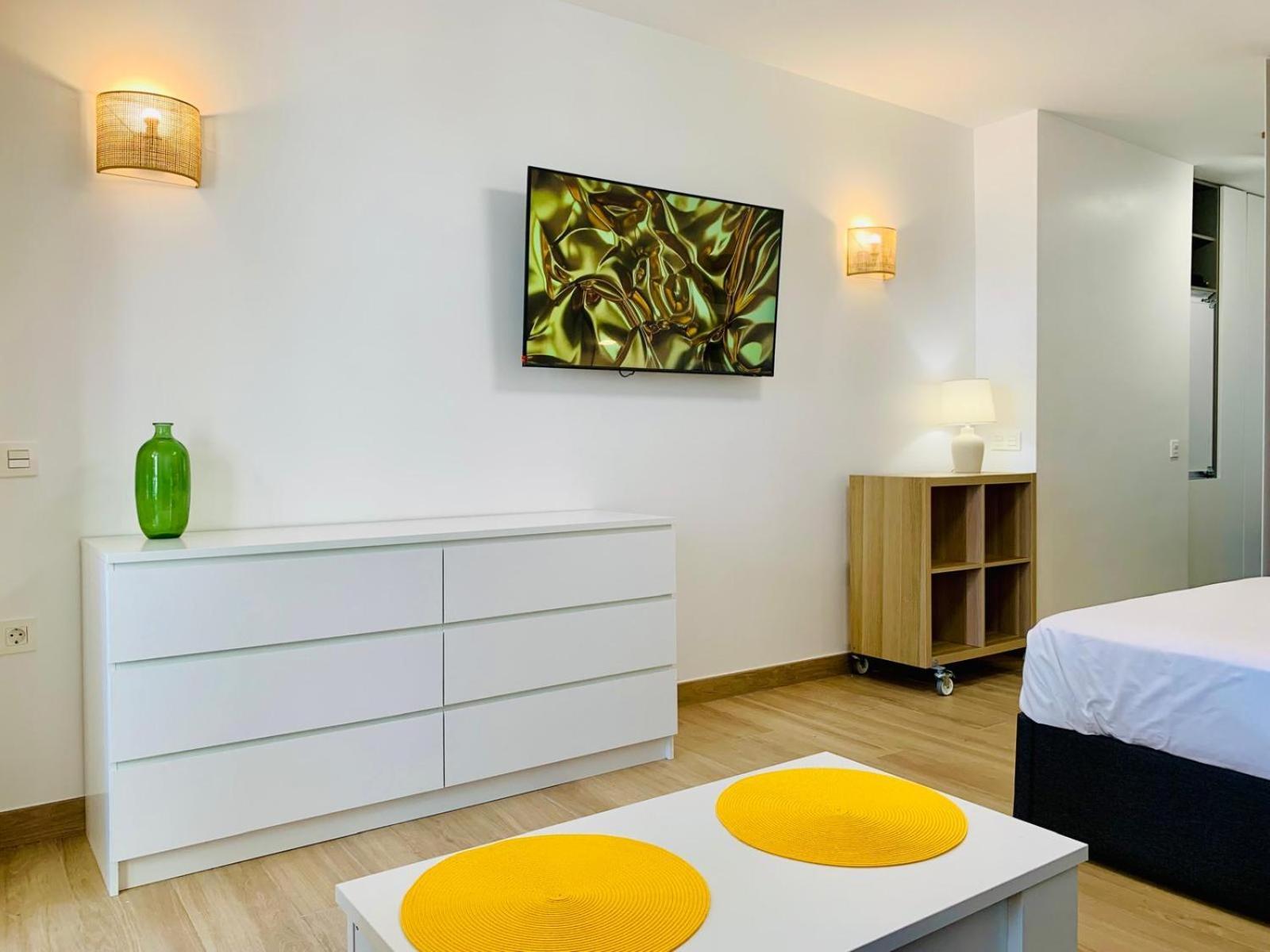 Vista Mar Apartment ตอร์เรโมลิโนส ภายนอก รูปภาพ