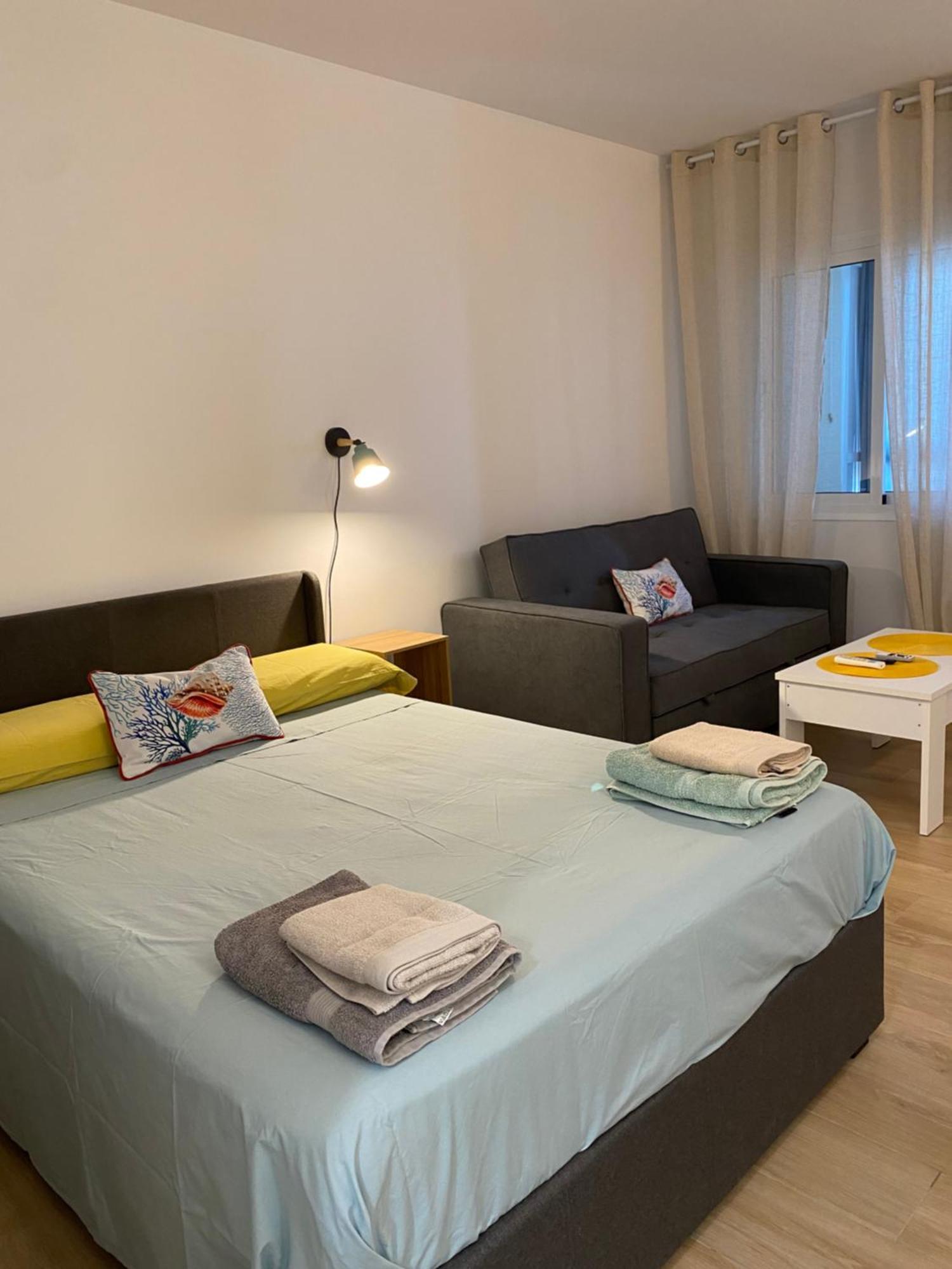 Vista Mar Apartment ตอร์เรโมลิโนส ภายนอก รูปภาพ